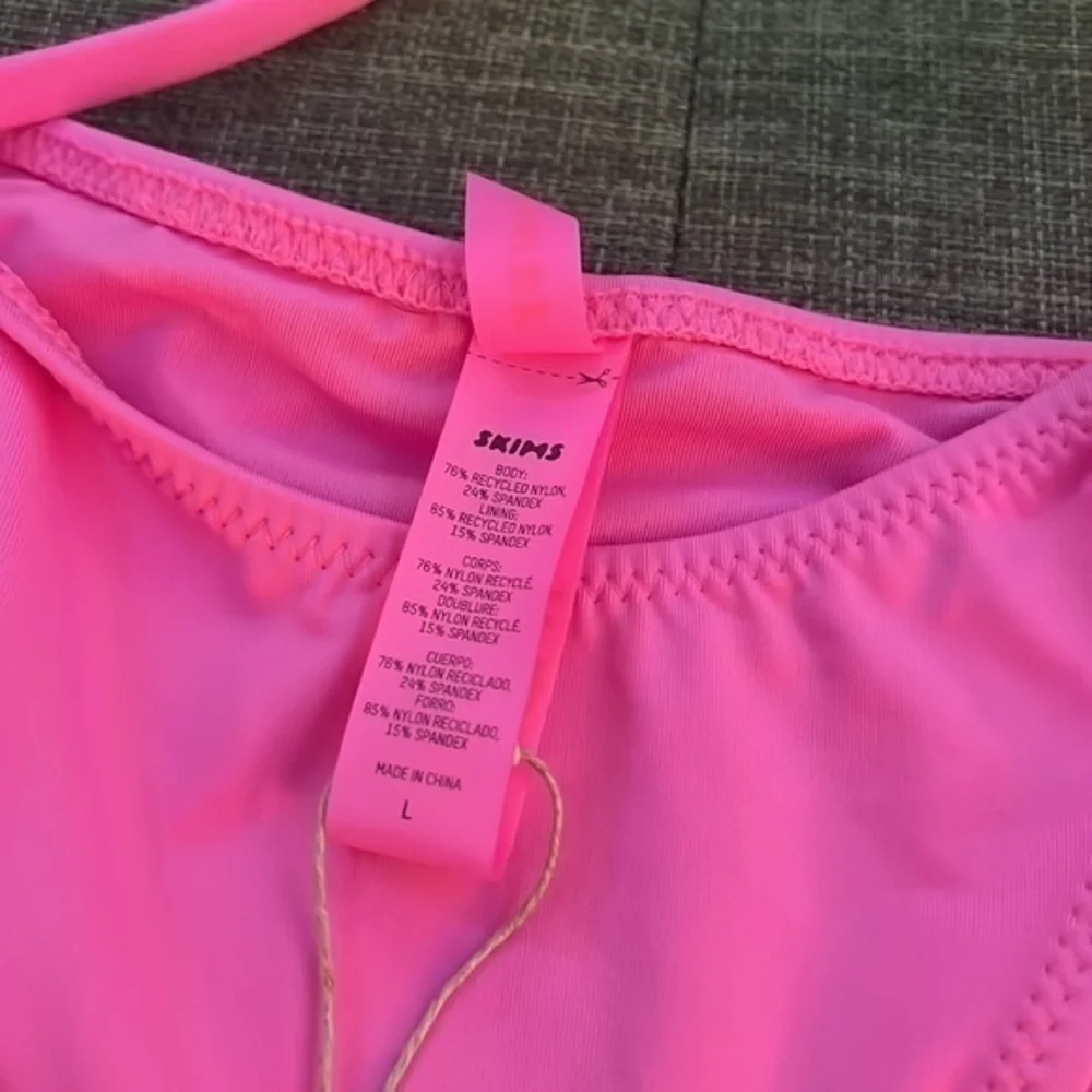 SWIM DIPPED TIE BOTTOMS - Picture 4 of 11